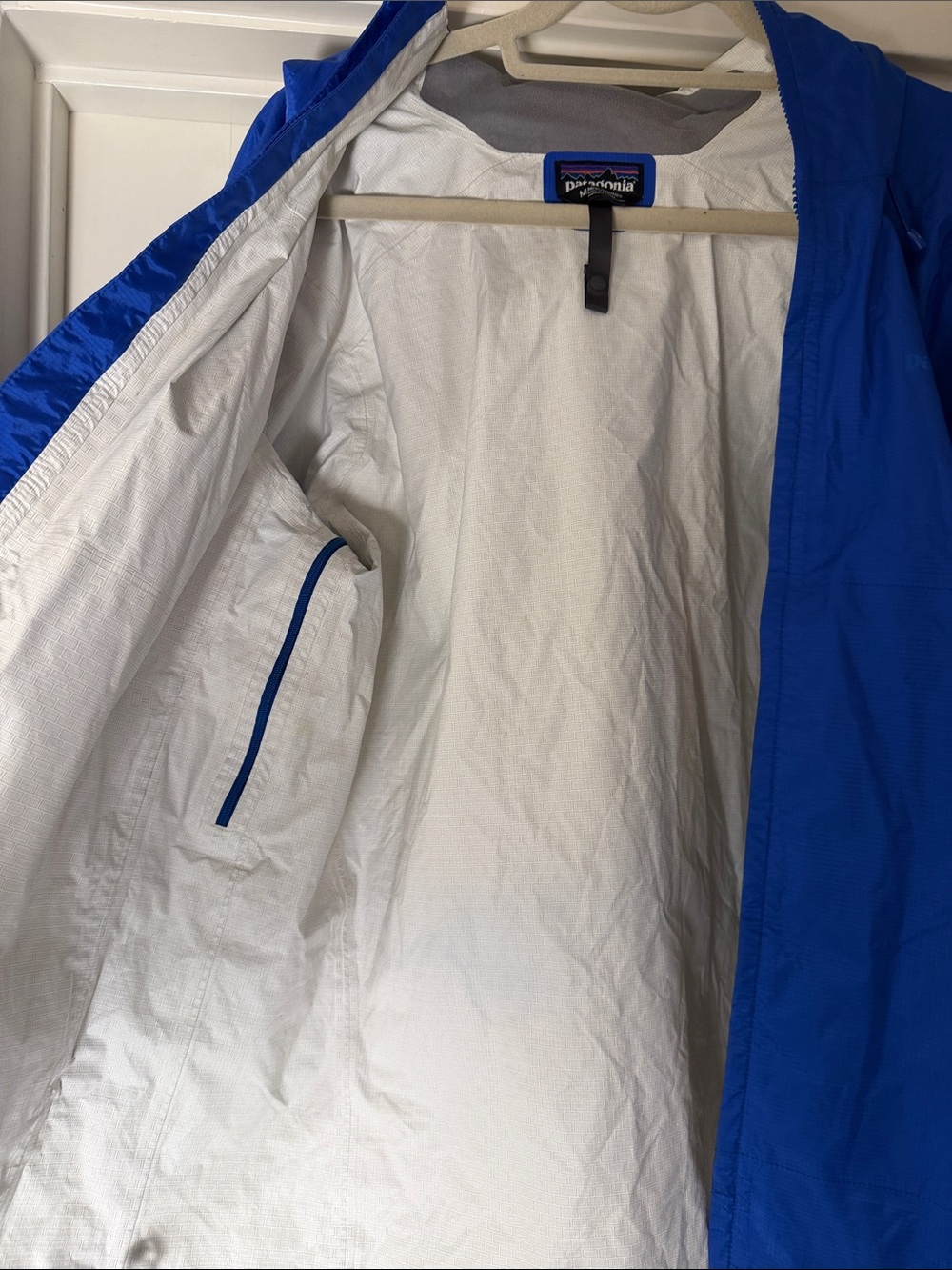 Patagonia Royal Blue Torrentshell Rain Jacket - Picture 12 of 15